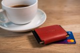 FIXED Tiny Wallet kožená peněženka z pravé hovězí kůže, červená