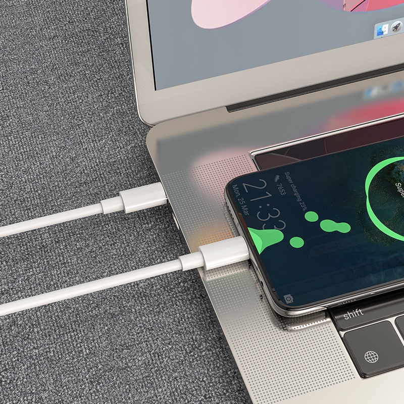 Datový kabel Hoco High-Power 100W Charging Data Cable Type-C To Type-C, 2M, bílá