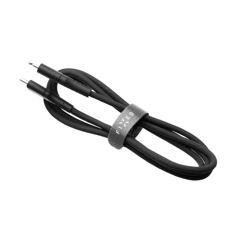 Nabíjecí a datový kabel FIXED Liquid silicone s konektory USB-C/Lightning a podporou PD, 1.2m, MFI, černá