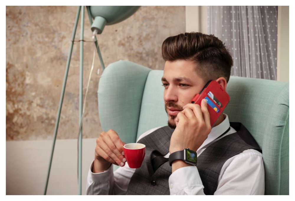 Kožené pouzdro typu kniha FIXED ProFit pro Samsung Galaxy A56 5G, červené
