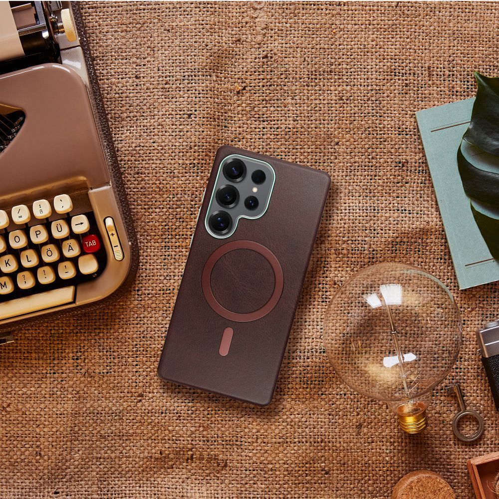GENTLEMAN MAG COVER Case compatible with MagSafe for SAMSUNG A07 brown