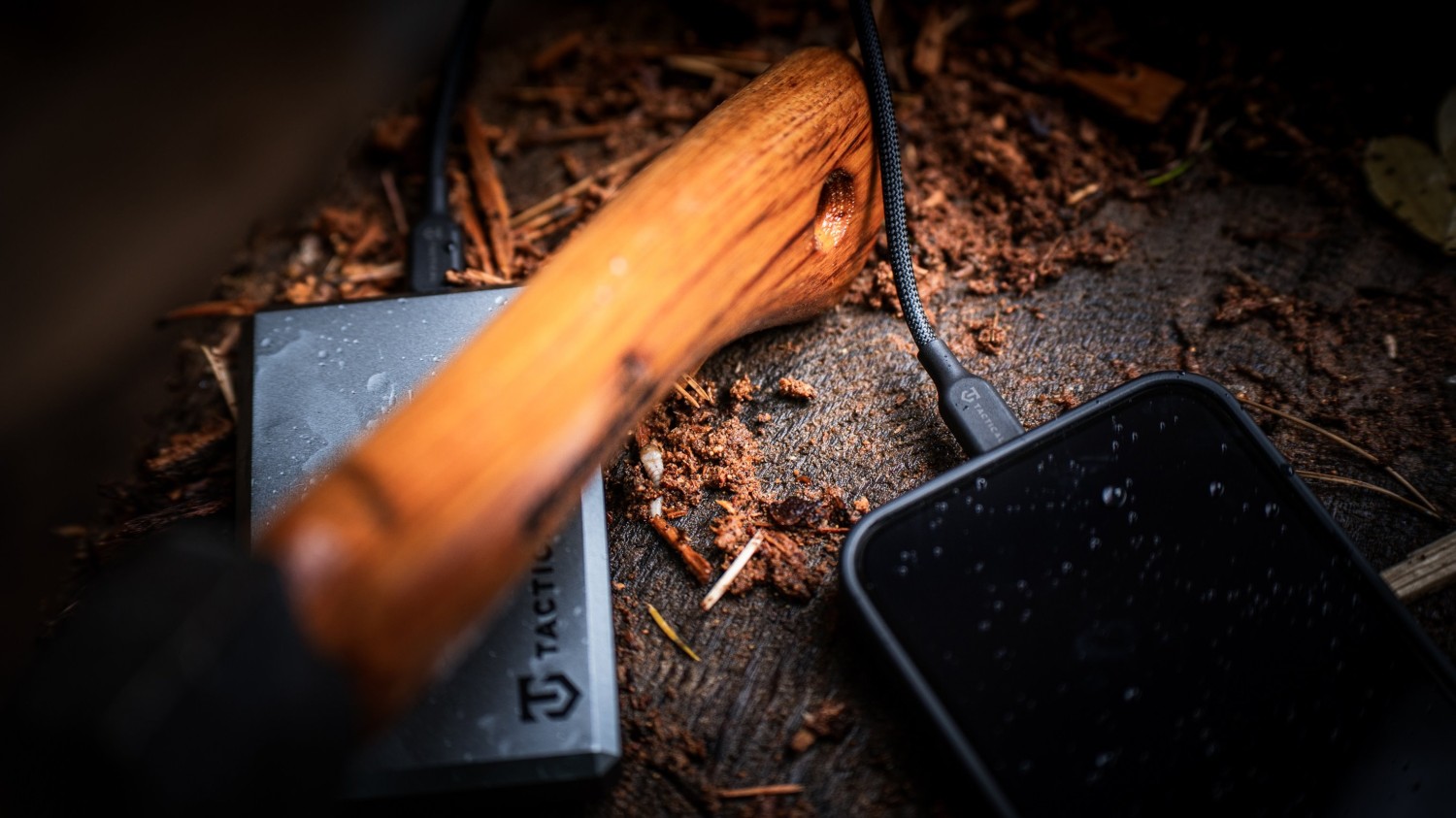 Tactical Stitch Thread Cable USB-C/USB-C 0.3m Black