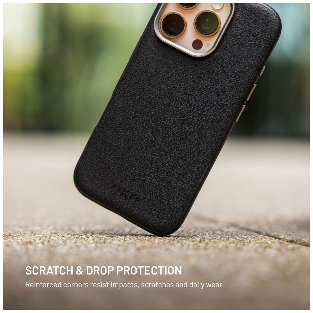 Kryt FIXED MagLeather pro Apple iPhone 17 Pro Max, z veganské kůže s podporou MagSafe, černý