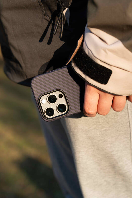 Pouzdro SWISSTEN MagStick SHELL pro Apple iPhone Air, fialová