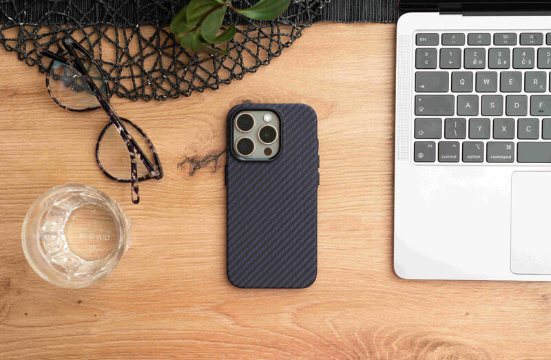 Pouzdro SWISSTEN MagStick SHELL pro Apple iPhone 17 Pro, fialová