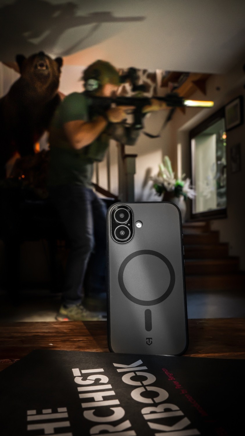 Tactical MagForce SmoothIsFast Kryt pro Apple iPhone 17 Pro Asphalt