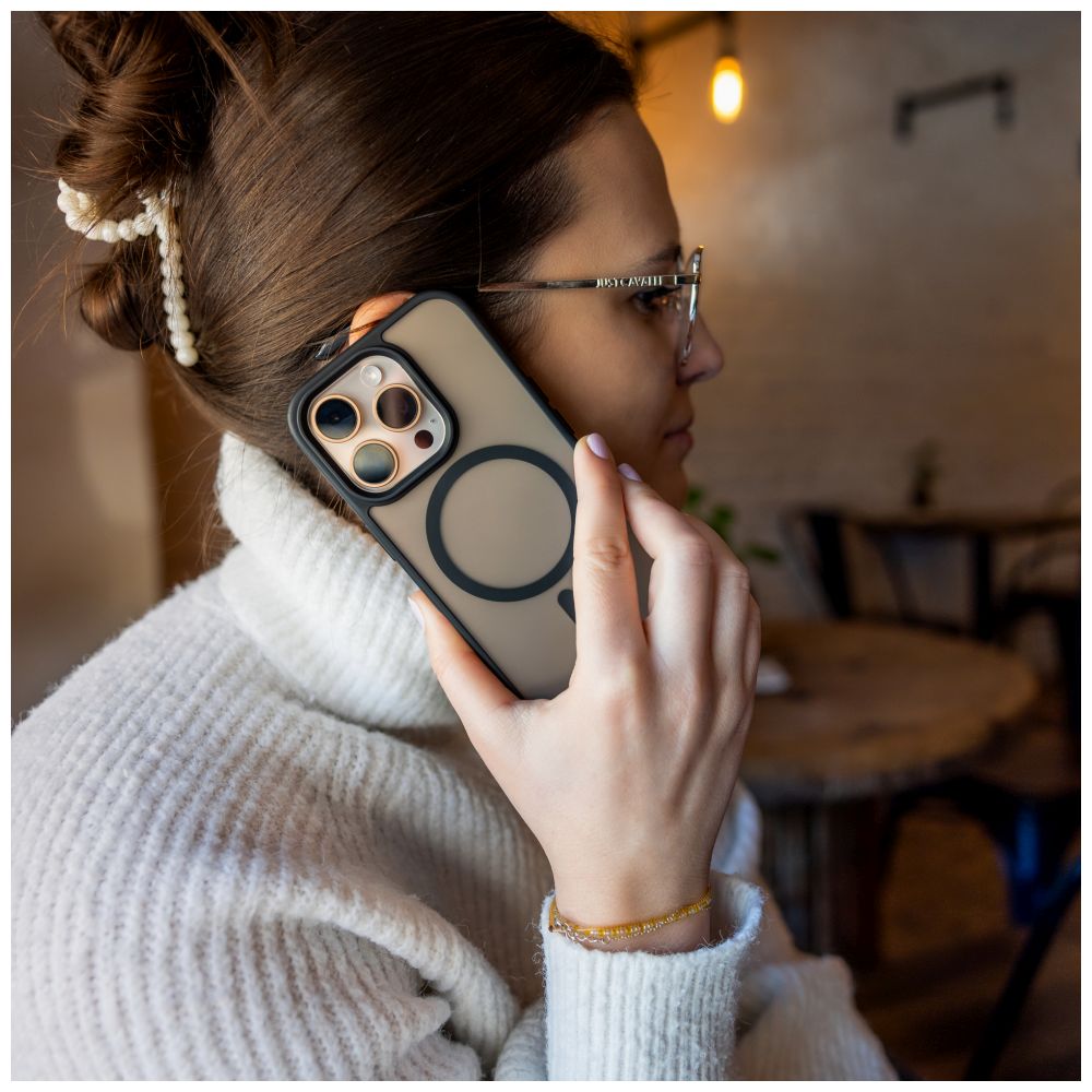 Zadní kryt FIXED MagMisty s podporou MagSafe pro Apple iPhone 17 Pro Max, černý