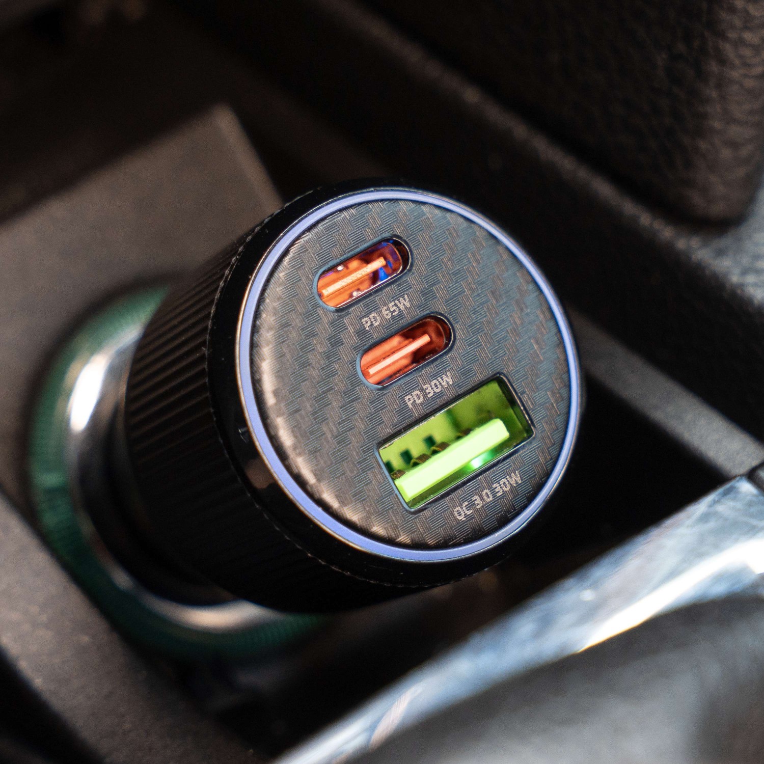 Swissten CL Adaptér 2x USB-C PD + USB-A, 95W černá