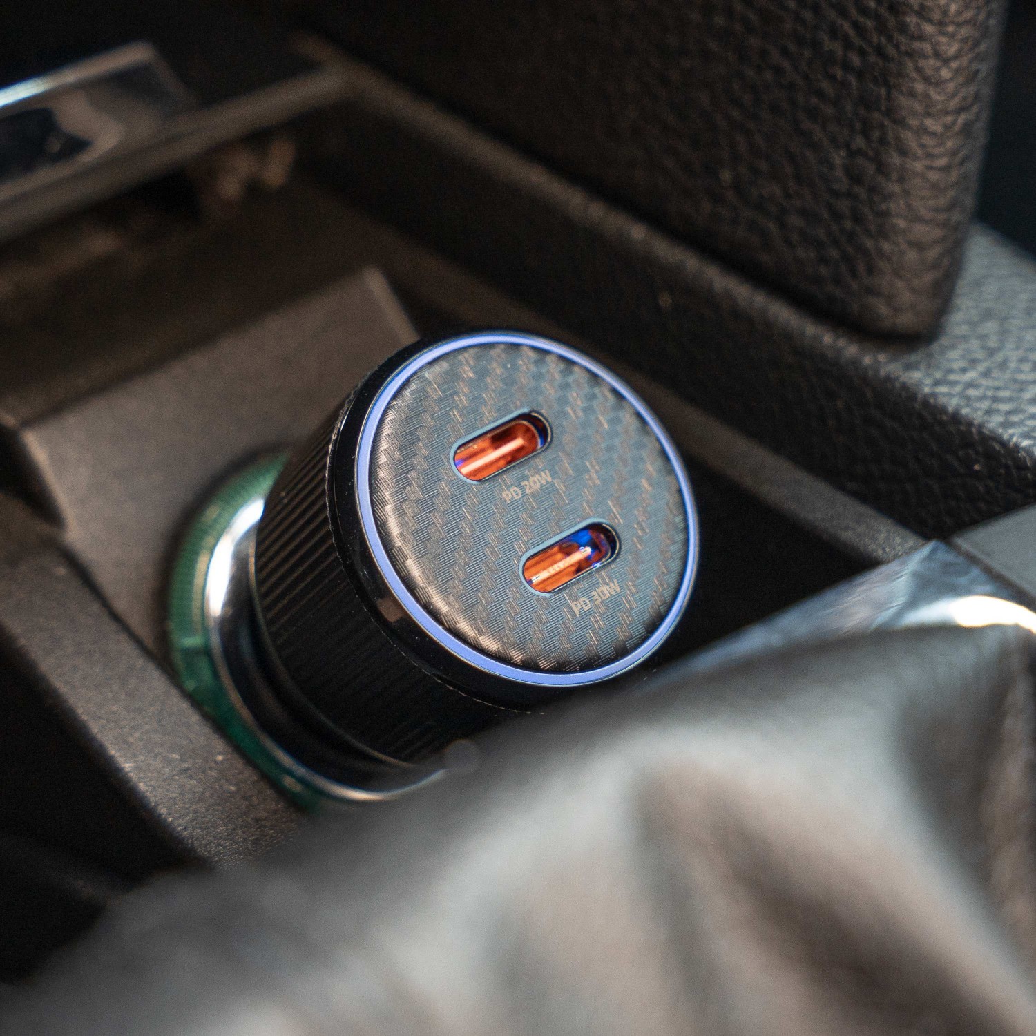 Swissten CL Adaptér 2x USB-C PD, 20W černá