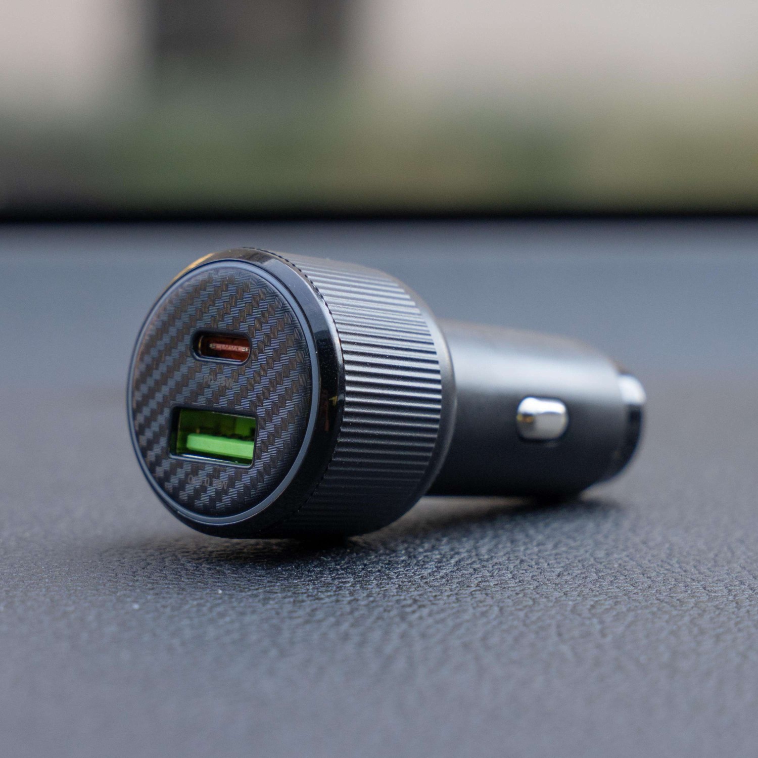 Swissten CL Adaptér USB-C PD + USB-A, 63W černá