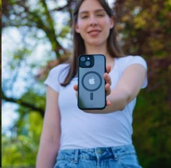 Ochranné pouzdro 3mk Satin Armor MagCase pro Apple iPhone 17, transparentní / černá