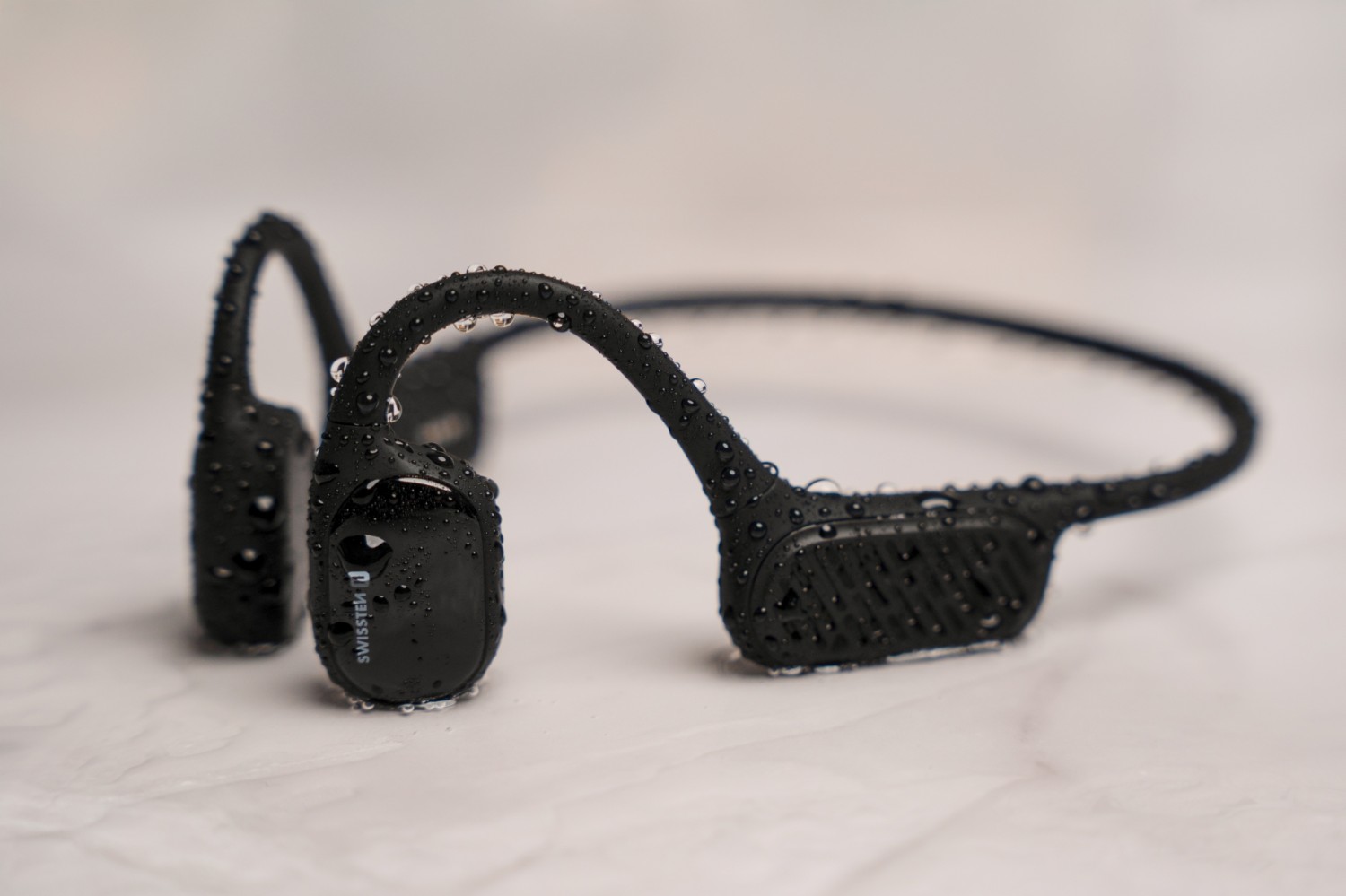 Swissten Bone Conduction sluchátka na plavání