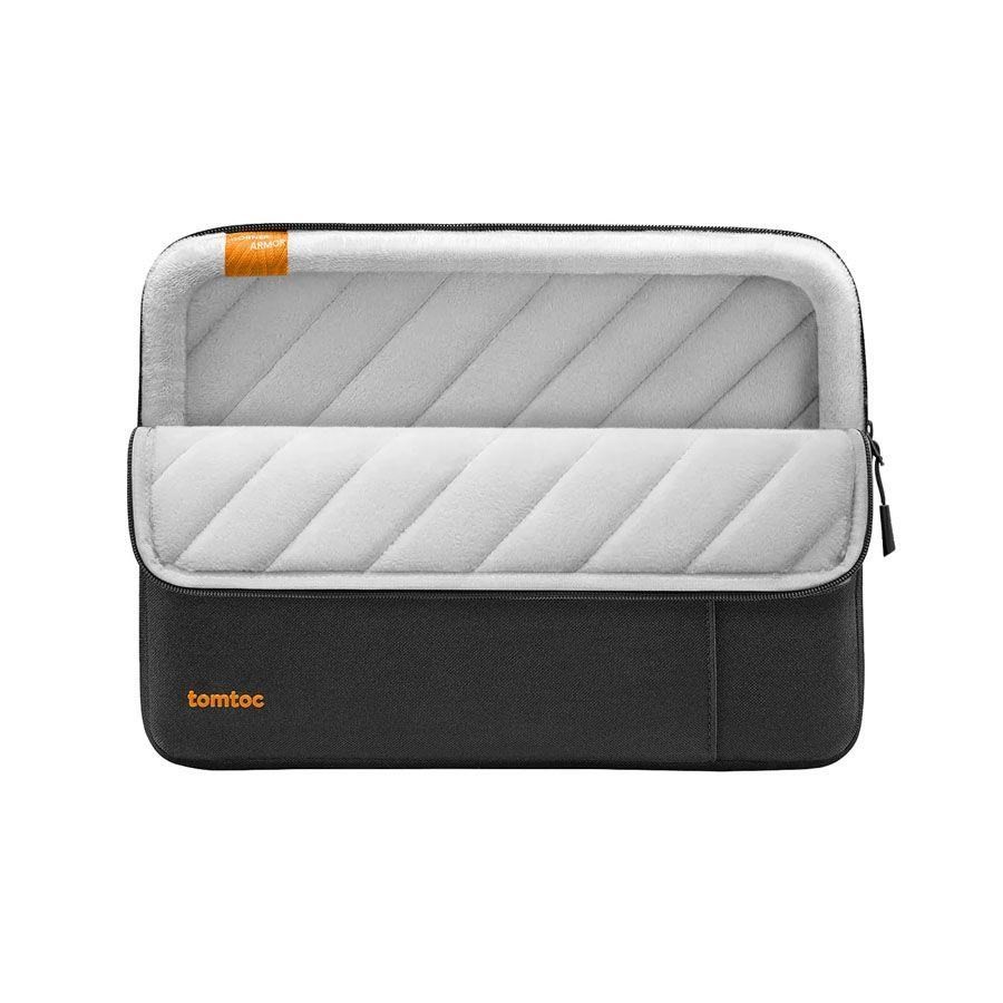 Pouzdro tomtoc Sleeve Kit - 16" MacBook Pro/ 15,3" MacBook Air, černá (obrázek 5)