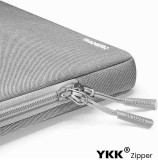 Pouzdro tomtoc Sleeve - 14" MacBook Pro, šedá