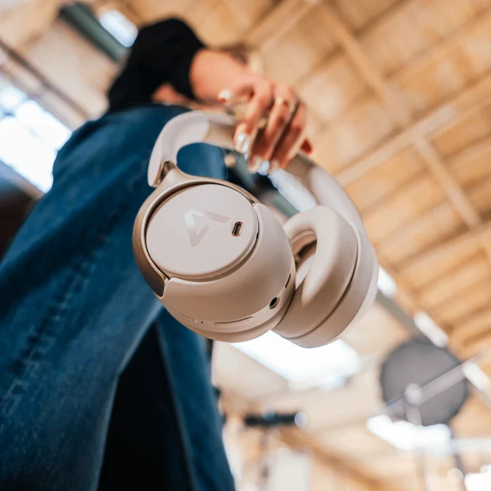 LAMAX HighComfort2 ANC bílá