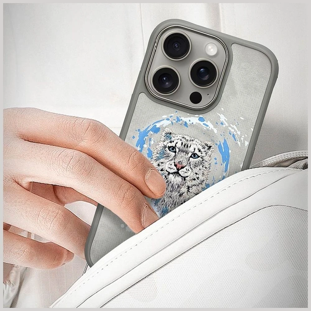 Zadní kryt NIMMY case PANTHER MagSafe pro Apple IPHONE 16 Pro Max, light gray