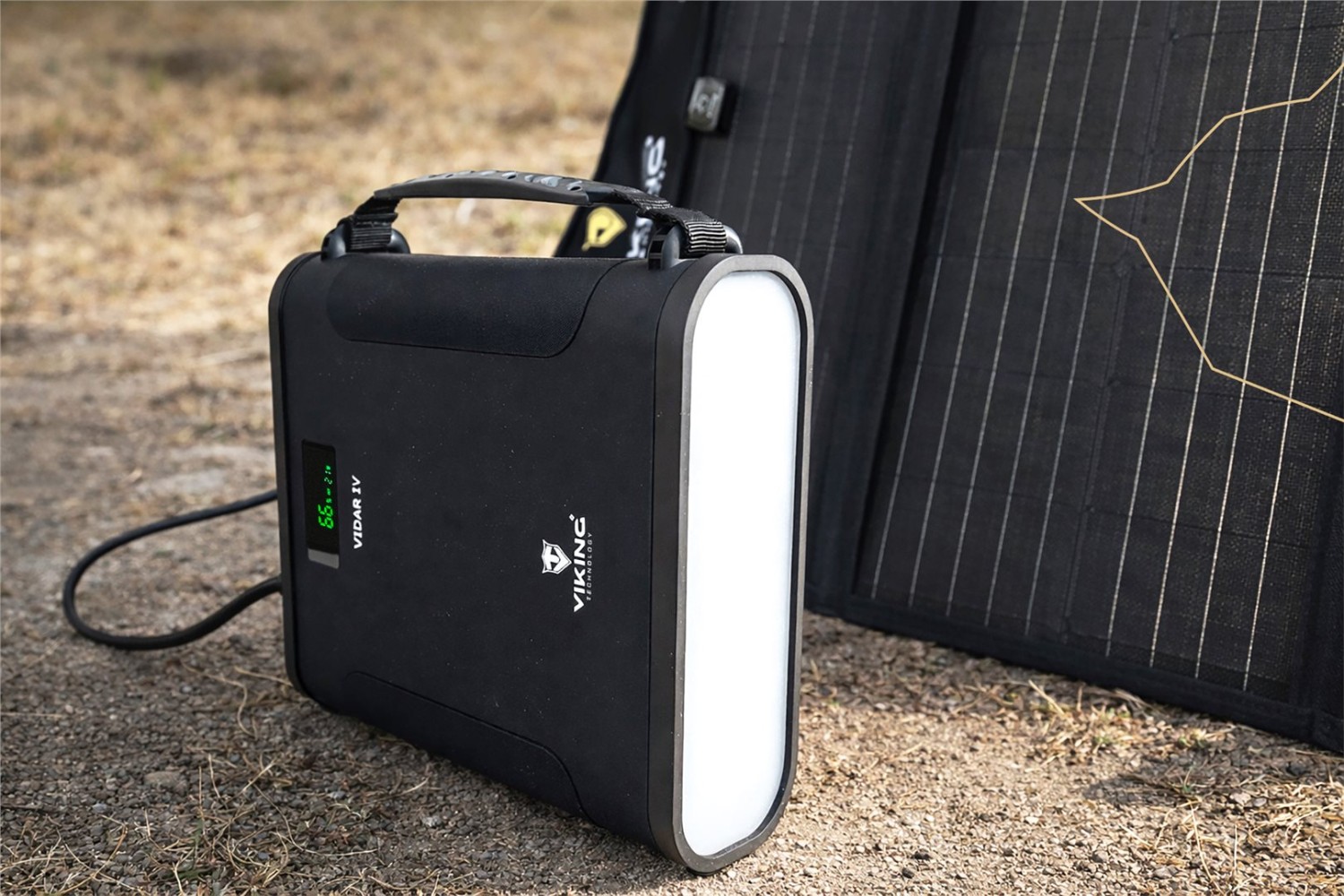 Set powerbanka Viking VIDAR IV a solární panel Viking L60 PD