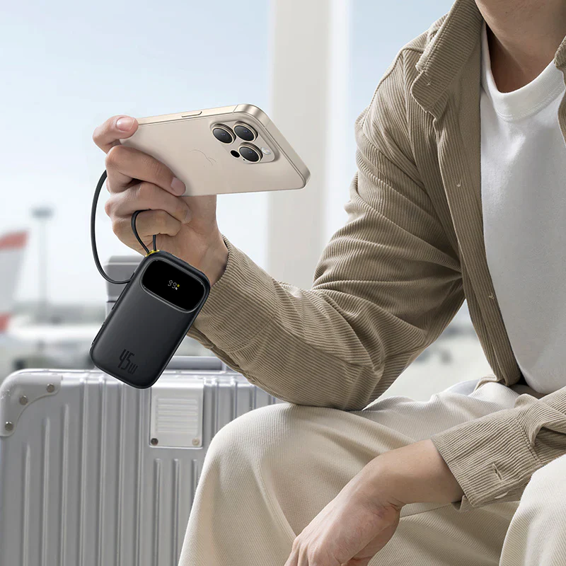 Powerbanka Baseus EnerFill FC31 Qpow 3 20000mAh, 45W, s kabelem USB-C a Lightning, černá