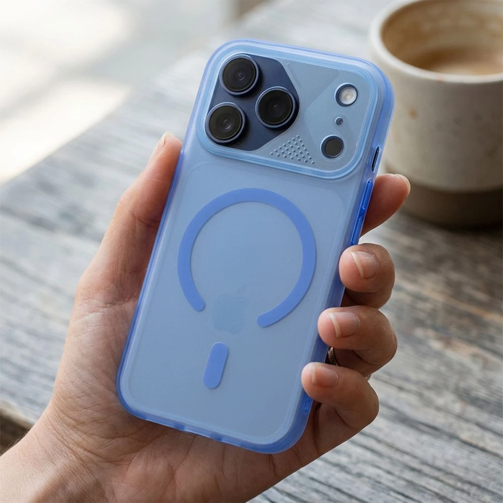 Case for iPhone 15 Aurora compatible with MagSafe blue