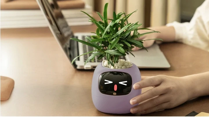Inteligentní květináč PLANTSIO IVY gen 2 fialová