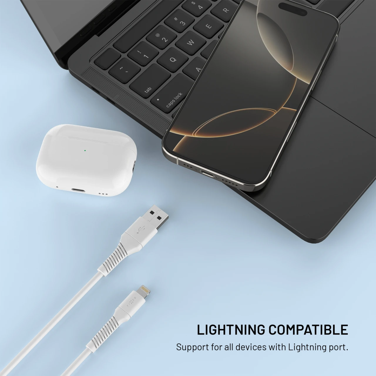 Datový a nabíjecí kabel FIXED s konektory USB/Lightning, 1.2m, USB 2.0, bílá