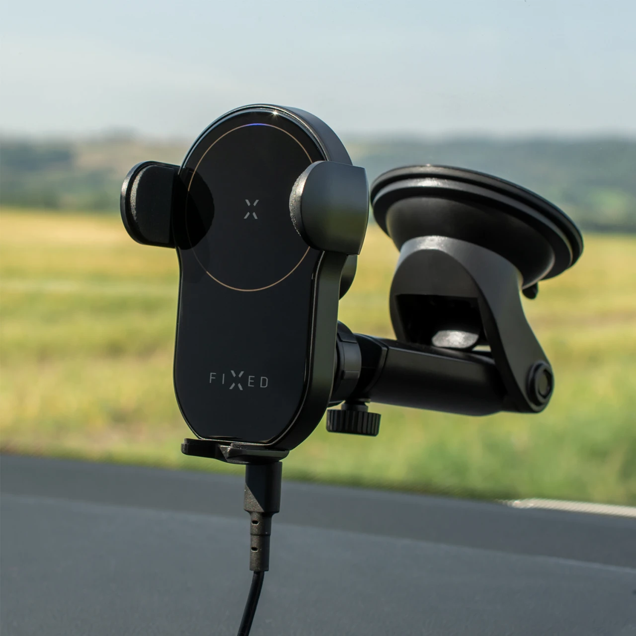 Automatický držák do auta s rychlým bezdrátovým nabíjením FIXED Matic XL na sklo nebo palubní desku, 15W, černá