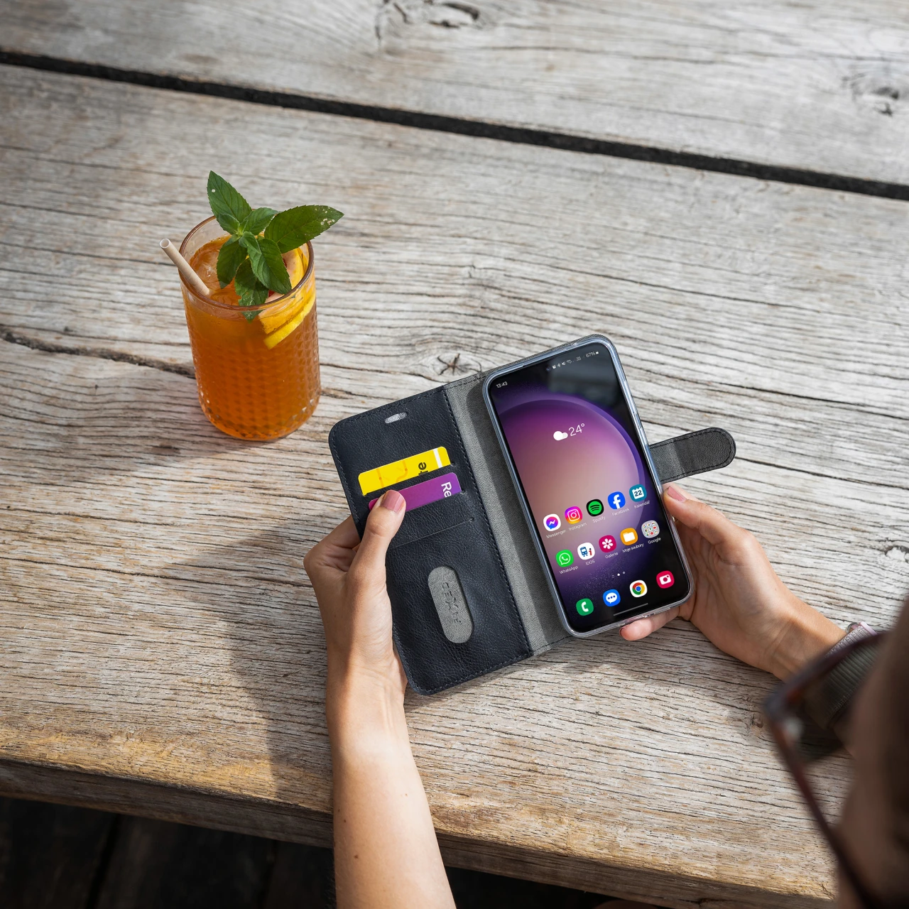 FIXED Opus flipové pouzdro pro Xiaomi Redmi 8, černé
