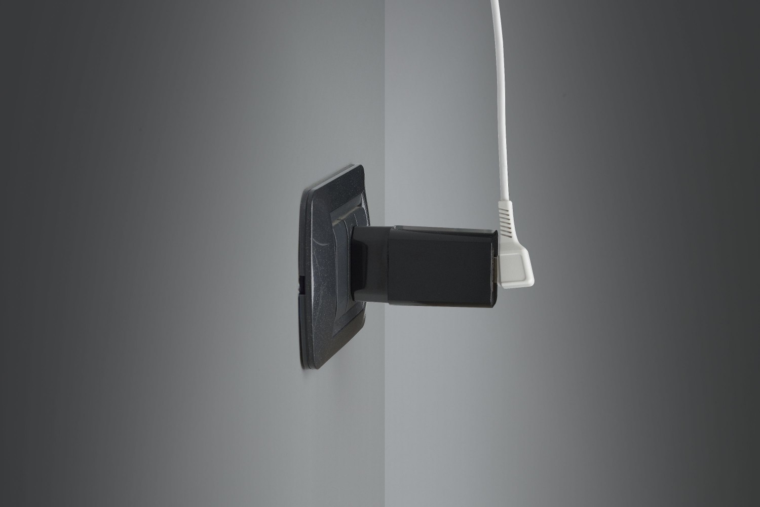 USB datový kabel L CellularLine s konektorem Lightning MFI, 1 m, bílý 